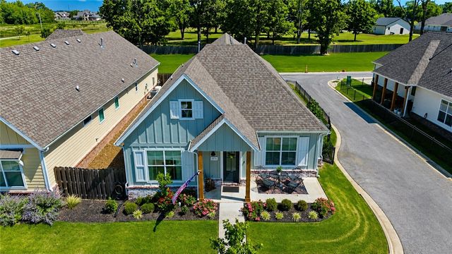 6974 Summer Hill Cove, Springdale, AR 72762