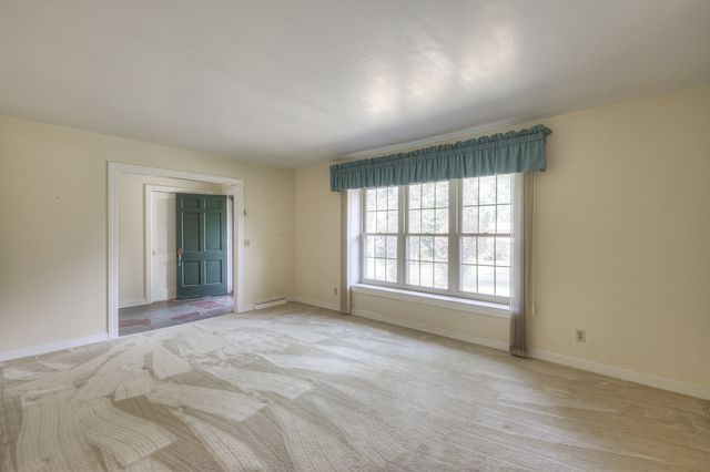 365 Riverbend Country Club Rd, Shelbyville, TN 37160