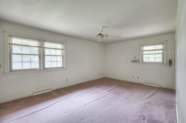 365 Riverbend Country Club Rd, Shelbyville, TN 37160