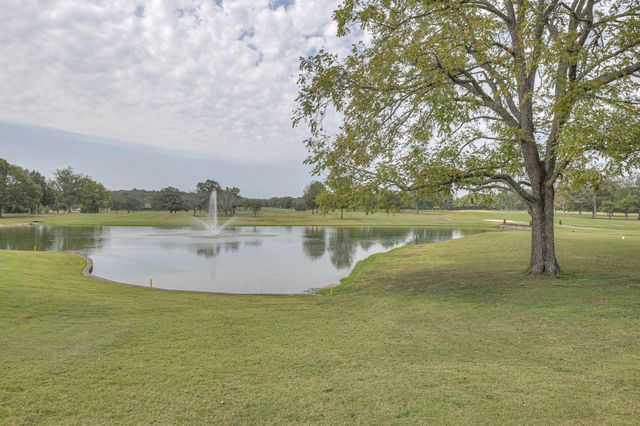 365 Riverbend Country Club Rd, Shelbyville, TN 37160