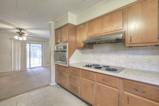 365 Riverbend Country Club Rd, Shelbyville, TN 37160