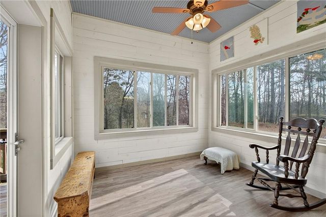 188 Richards NE Road, White, GA 30184