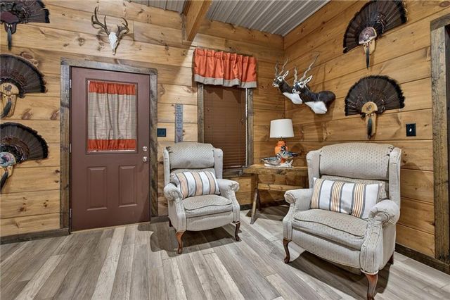 188 Richards NE Road, White, GA 30184