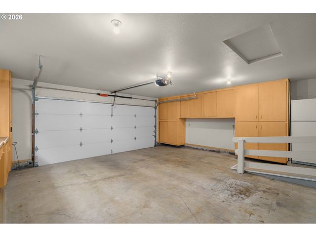 12812 Sw OVERGAARD St, Portland, OR 97224