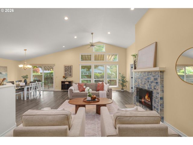 12812 Sw OVERGAARD St, Portland, OR 97224