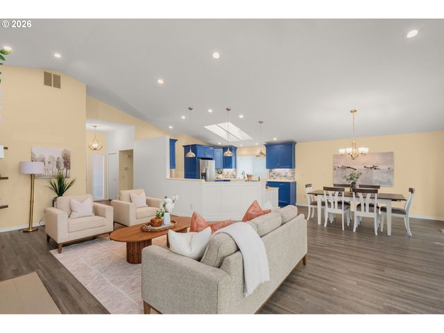 12812 Sw OVERGAARD St, Portland, OR 97224