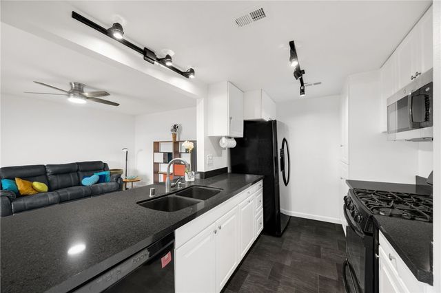 211 Doverfield, Placentia, CA 92870