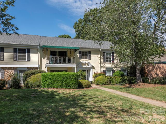 8340 Meadow Lakes Drive 8340, Charlotte, NC 28210