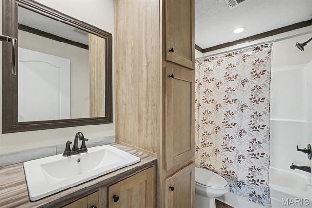 19225 Hubbell Lane, Warrenton, MO 63383