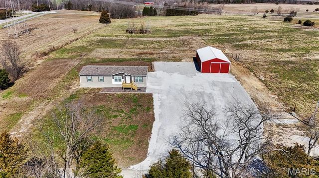 19225 Hubbell Lane, Warrenton, MO 63383