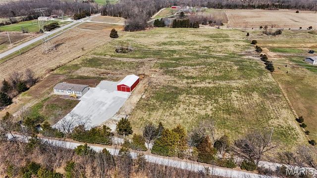19225 Hubbell Lane, Warrenton, MO 63383