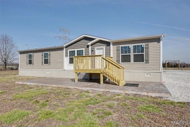 19225 Hubbell Lane, Warrenton, MO 63383