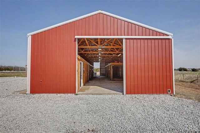 19225 Hubbell Lane, Warrenton, MO 63383