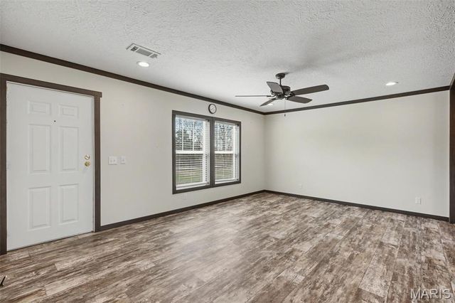 19225 Hubbell Lane, Warrenton, MO 63383