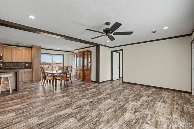 19225 Hubbell Lane, Warrenton, MO 63383