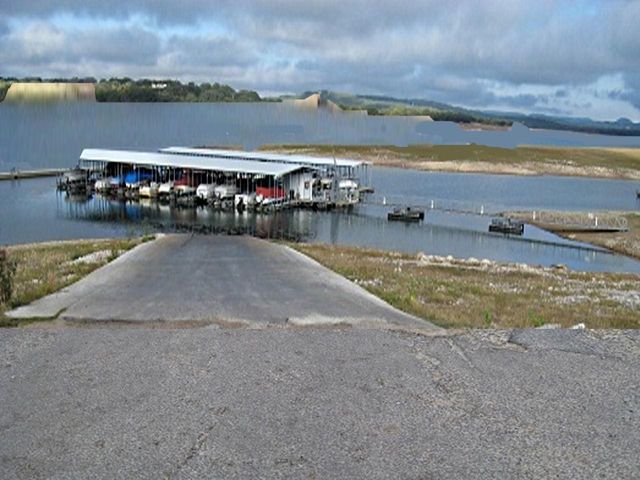 7113 Comstock Cv CV Rt side, Lago Vista, TX 78645