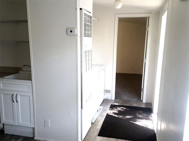 7113 Comstock Cv CV Rt side, Lago Vista, TX 78645