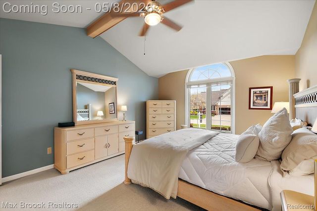 46597 Covington Drive, Macomb Township, MI 48044