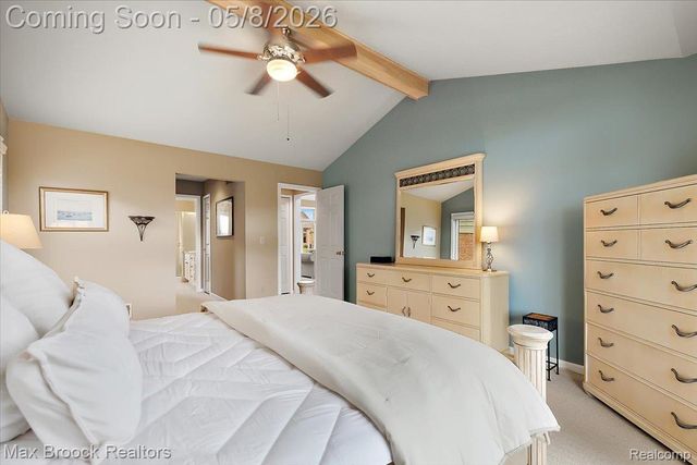 46597 Covington Drive, Macomb Township, MI 48044