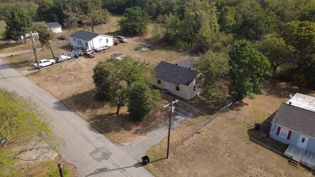 1504 S Travis Avenue, Denison, TX 75021