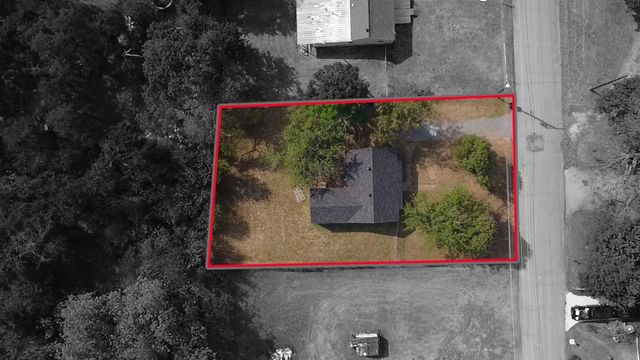 1504 S Travis Avenue, Denison, TX 75021