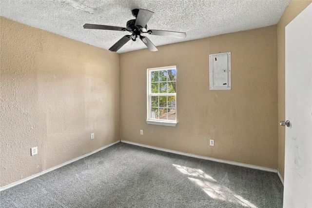 1504 S Travis Avenue, Denison, TX 75021