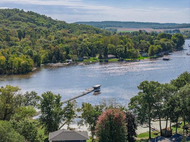 W11515 Demynck Road, Lodi, WI 53555