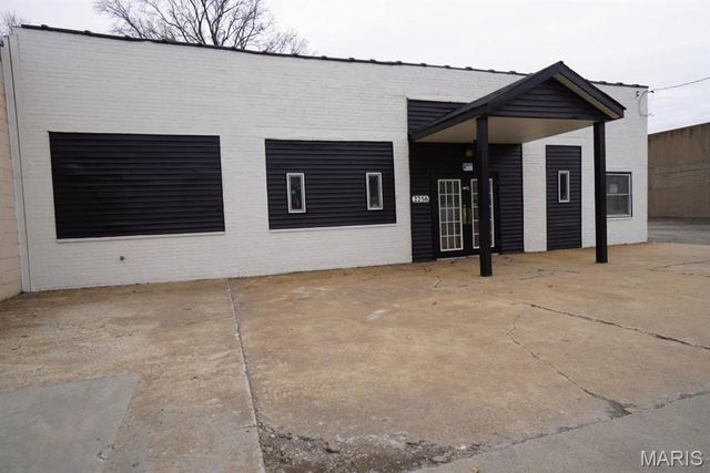 2256 Madison Avenue, Granite City, IL 62040