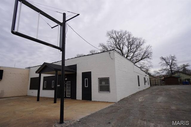 2256 Madison Avenue, Granite City, IL 62040