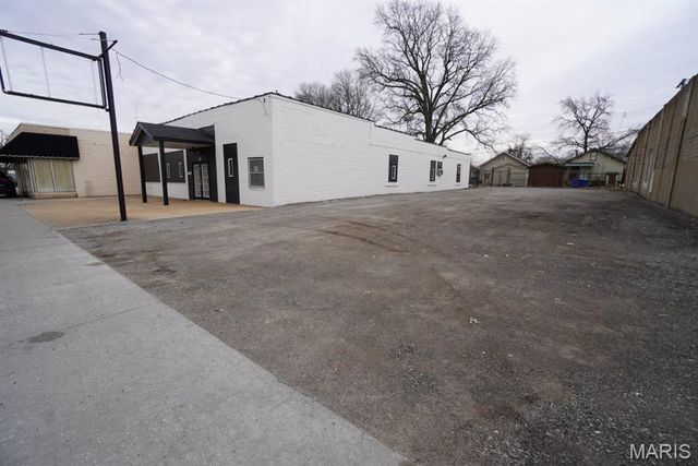 2256 Madison Avenue, Granite City, IL 62040