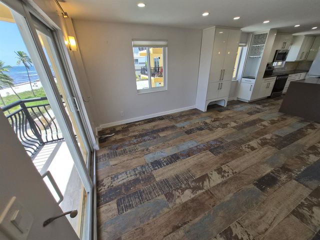 1815 N Surf Road 404, Hollywood, FL 33019