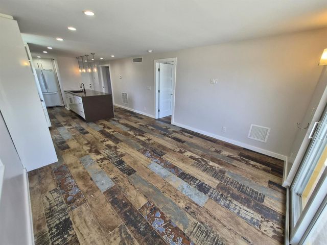 1815 N Surf Road 404, Hollywood, FL 33019