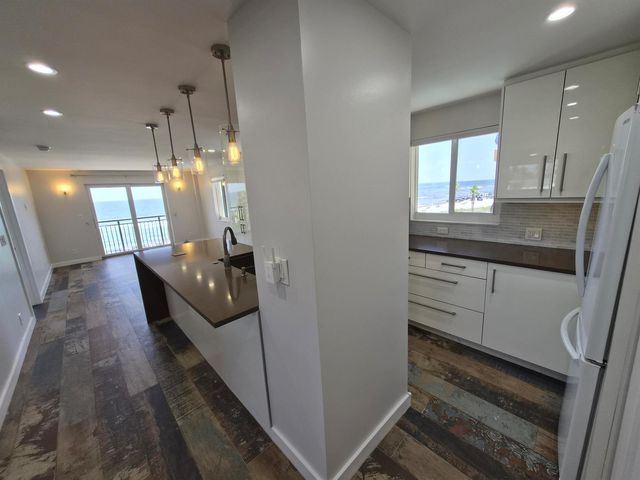 1815 N Surf Road 404, Hollywood, FL 33019