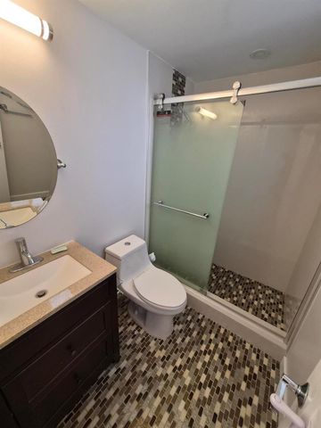 1815 N Surf Road 404, Hollywood, FL 33019