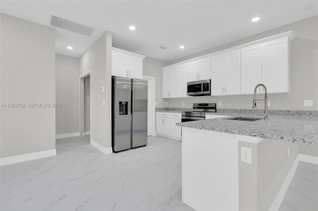 1108 Bainbridge ST, Lehigh Acres, FL 33974