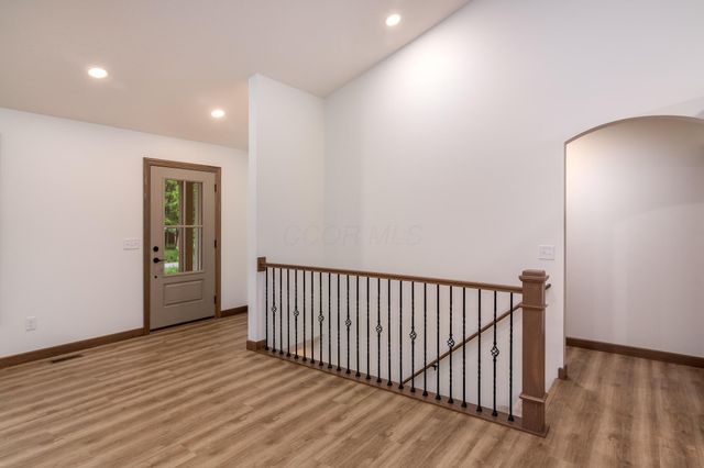 35 Orchard View Court, Howard, OH 43028