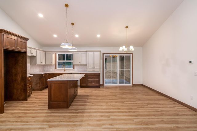 35 Orchard View Court, Howard, OH 43028