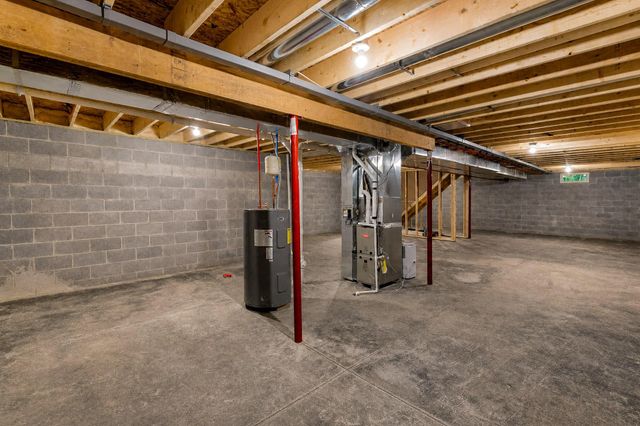 35 Orchard View Court, Howard, OH 43028