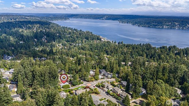 16318 SE Newport Way, Bellevue, WA 98006