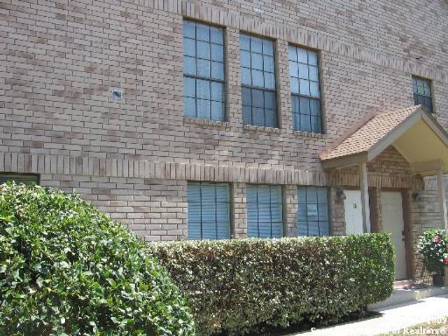 12402 Autumn Vista St Apt C, San Antonio, TX 78249