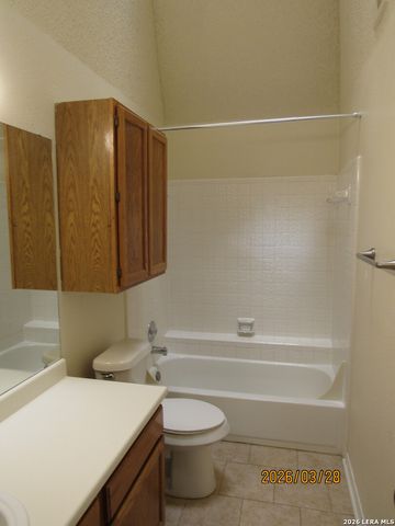 12402 Autumn Vista St Apt C, San Antonio, TX 78249