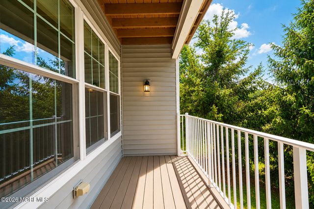 604 St Andrews Place, Manalapan, NJ 07726