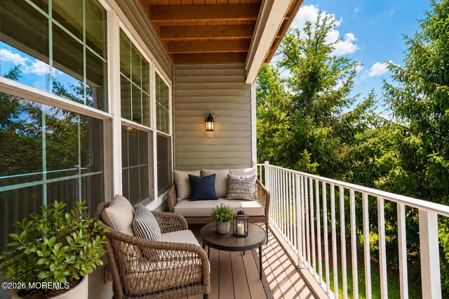 604 St Andrews Place, Manalapan, NJ 07726