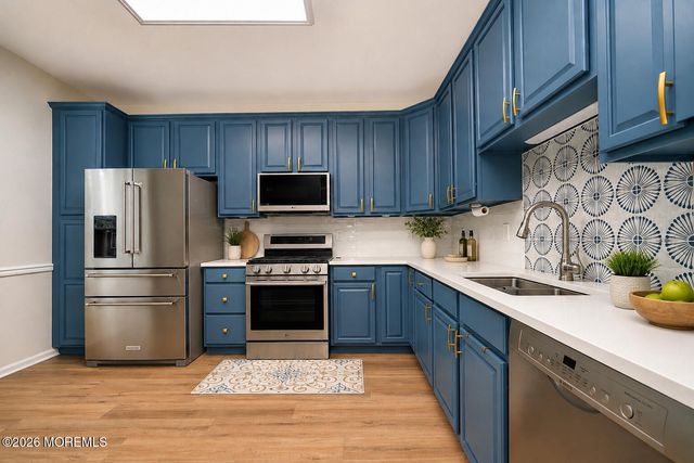 604 St Andrews Place, Manalapan, NJ 07726
