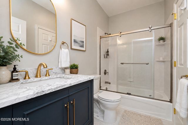 604 St Andrews Place, Manalapan, NJ 07726
