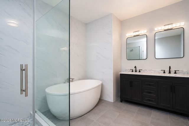604 St Andrews Place, Manalapan, NJ 07726