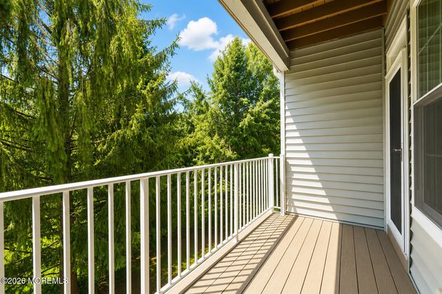 604 St Andrews Place, Manalapan, NJ 07726