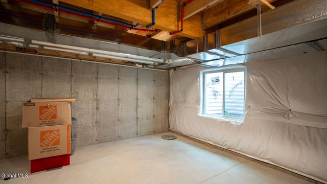 2 Giovanni Court, Troy, NY 12180