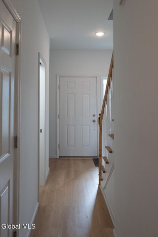 2 Giovanni Court, Troy, NY 12180