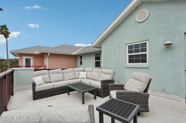 1524 1ST Street S, Jacksonville Beach, FL 32250